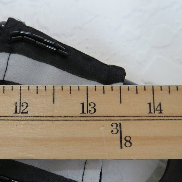 Banana Republic* Women's Sleeveless U-Neckline Straight Hem Lined Blouse~ Small‎ - Picture 5 of 9